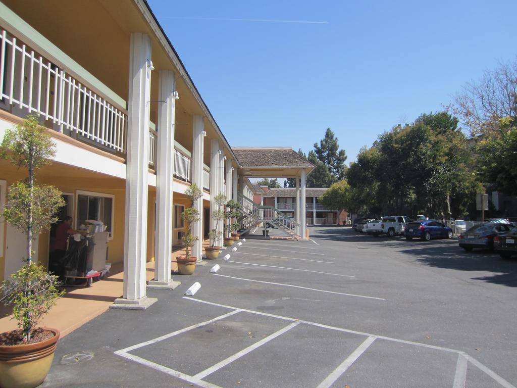 Caravelle Inn Extended Stay San Jose Exteriör bild